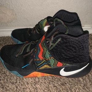 Kyrie 2